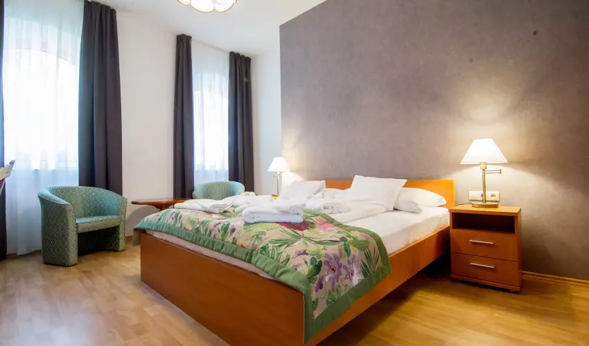 Batthyny Kria Zalacsny - Nyugdjas kedvezmnyes rak flpanzis elltssal (1 jtl)