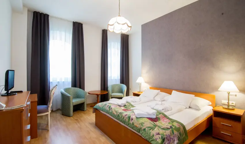 Batthyny Kria Zalacsny - Nyugdjas kedvezmnyes rak flpanzis elltssal (1 jtl)