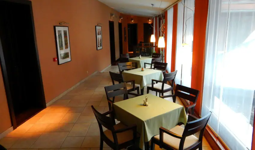 Bazilika alatti Panzi Esztergom - Romantikus Pihens Flpanzival a Hvs vszakokban (min. 2 j)