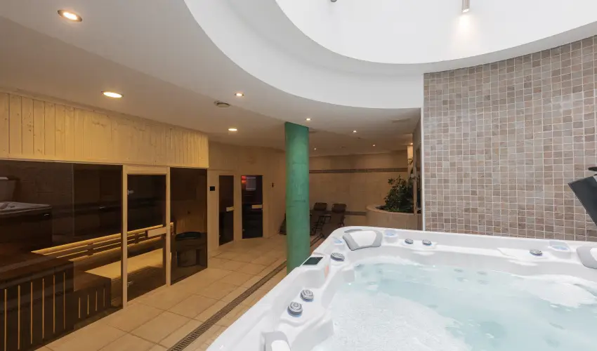 Bazilika alatti Panzi Esztergom - Romantikus Pihens Flpanzival a Hvs vszakokban (min. 2 j)