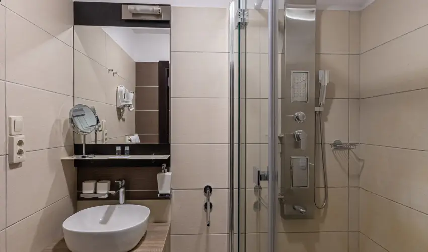 Bazilika alatti Panzi Esztergom - Romantikus Pihens Flpanzival a Hvs vszakokban (min. 2 j)