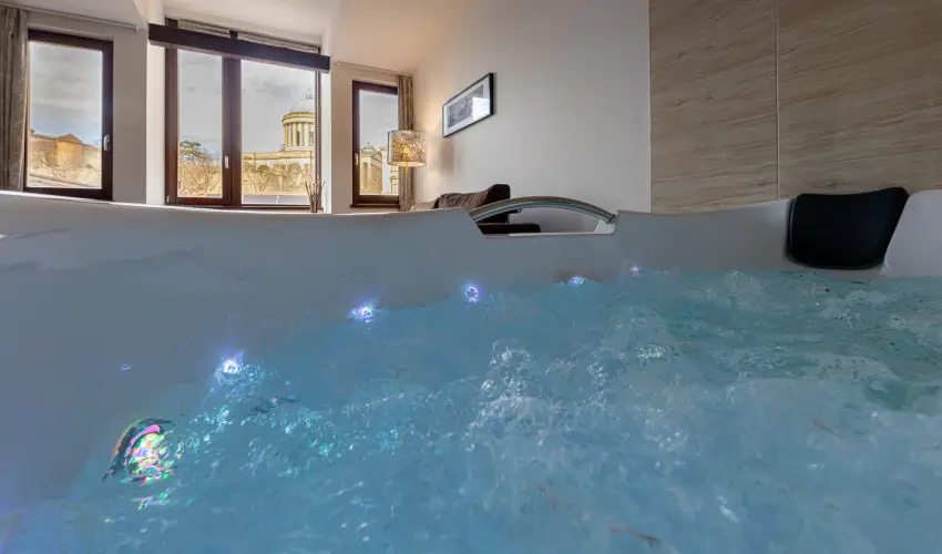 Bazilika alatti Panzi Esztergom - Romantikus Pihens Flpanzival a Hvs vszakokban (min. 2 j)