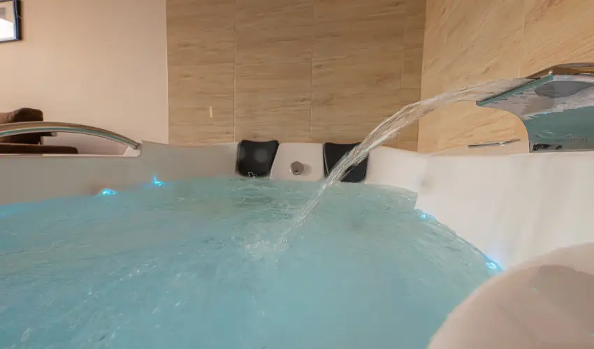 Bazilika alatti Panzi Esztergom - Romantikus Pihens Flpanzival a Hvs vszakokban (min. 2 j)