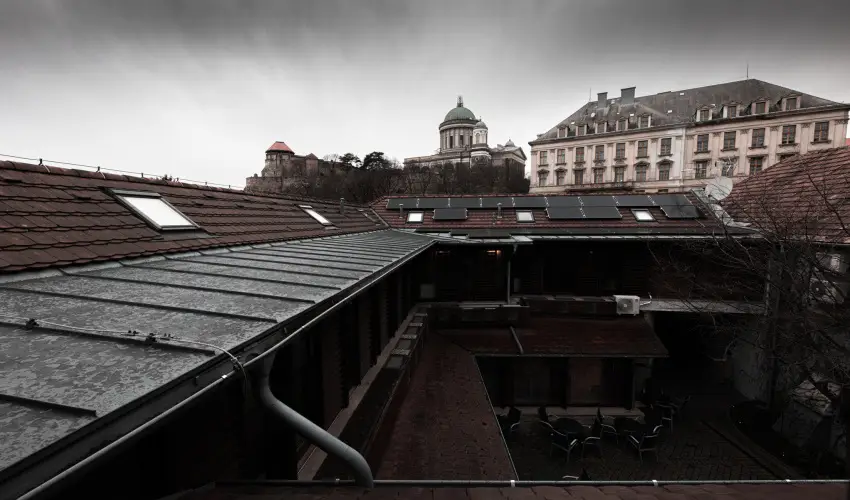 Bazilika alatti Panzi Esztergom - Romantikus Pihens Flpanzival a Hvs vszakokban (min. 2 j)