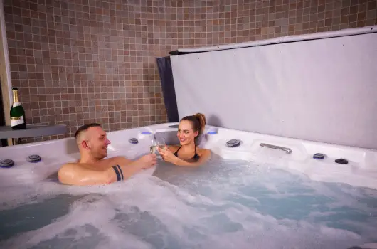 Bazilika alatti Panzi� - Reggelis aj�nlat, Aquasziget bel�p�vel (1 �jt�l)