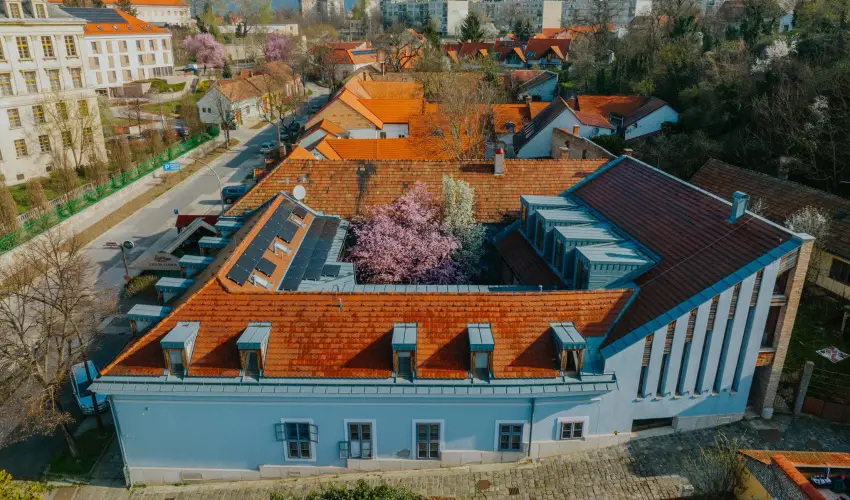 Bazilika alatti Panzi Esztergom - Romantikus Pihens Flpanzival a Hvs vszakokban (min. 2 j)