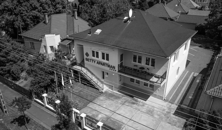 Betty Apartman Hajdszoboszl Hajdszoboszl - Proknak s csaldoknak - flpanzival (min. 2 j)