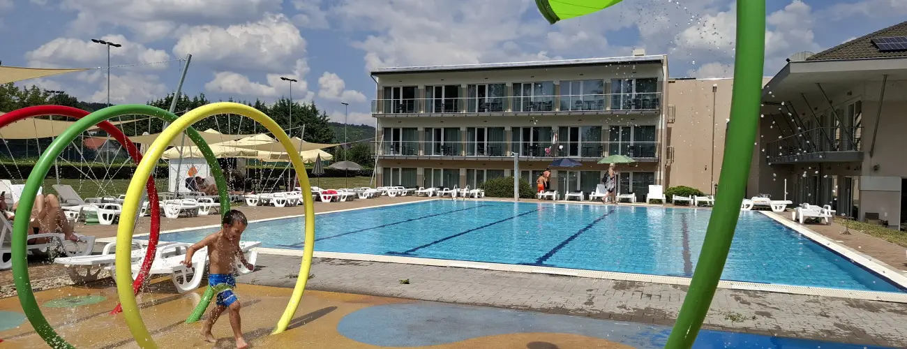 Szpia Bio & Art Hotel Zsmbk - Egy jszaks akci (1 jszaka)