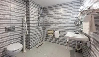 Szpia Bio & Art Hotel Zsmbk