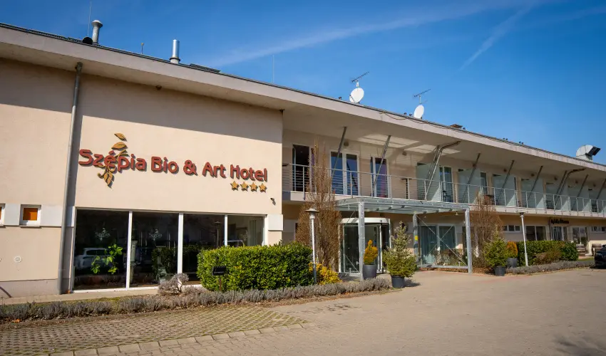 Sz�pia Bio & Art Hotel Zs�mb�k - Standard �r f�lpanzi�val (1 �jt�l)