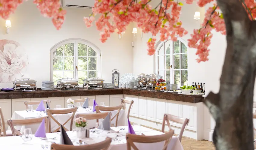 Bodrogi K�ria Wellness Hotel In�rcs - Nyugd�jas kedvezm�nyes �rak f�lpanzi�s ell�t�ssal (1 �jt�l)