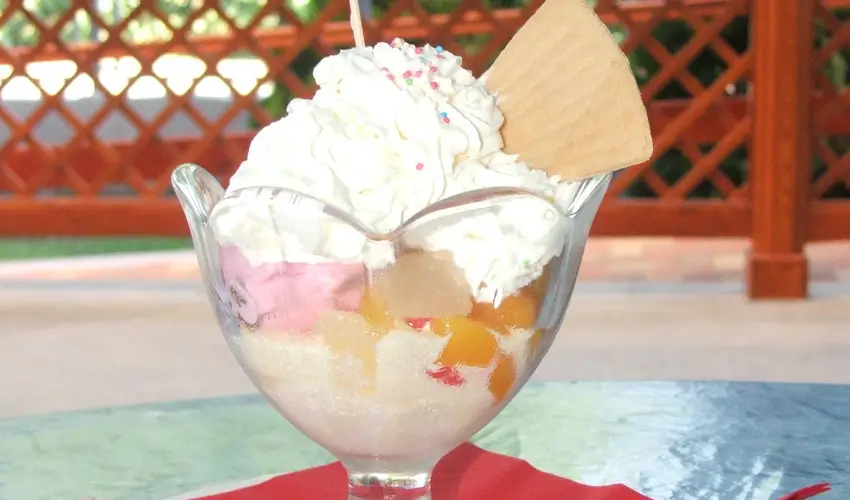 Boglárka Panzió-Étterem  Mezőkövesd - Szállás félpanziós ellátással (min. 2 éj)