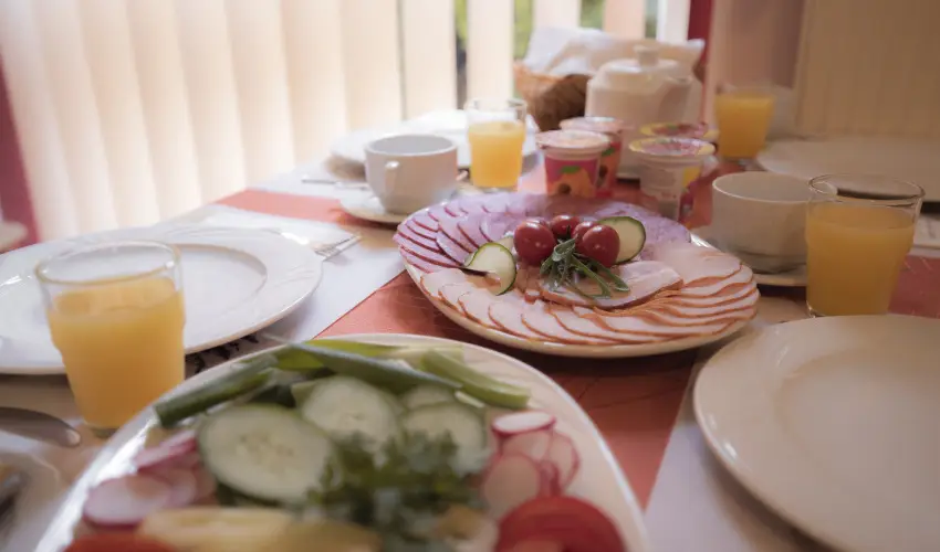 Boglárka Panzió-Étterem  Mezőkövesd - Szállás félpanziós ellátással (min. 2 éj)