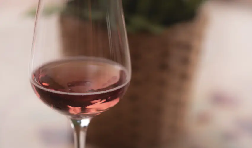 Boglárka Panzió-Étterem  Mezőkövesd - Szállás félpanziós ellátással (min. 2 éj)