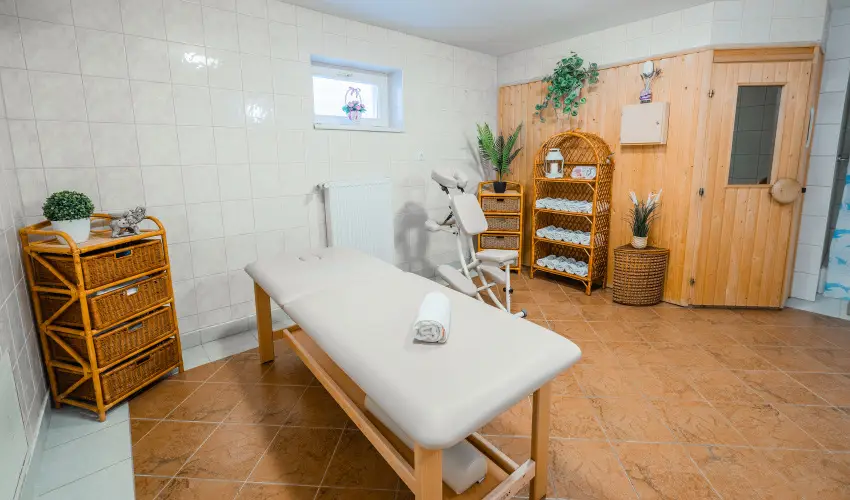 Boglárka Panzió-Étterem  Mezőkövesd - Szállás félpanziós ellátással (min. 2 éj)