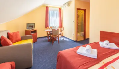 Boglrka Panzi-tterem  Mezkvesd