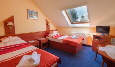 Boglrka Panzi-tterem  Mezkvesd