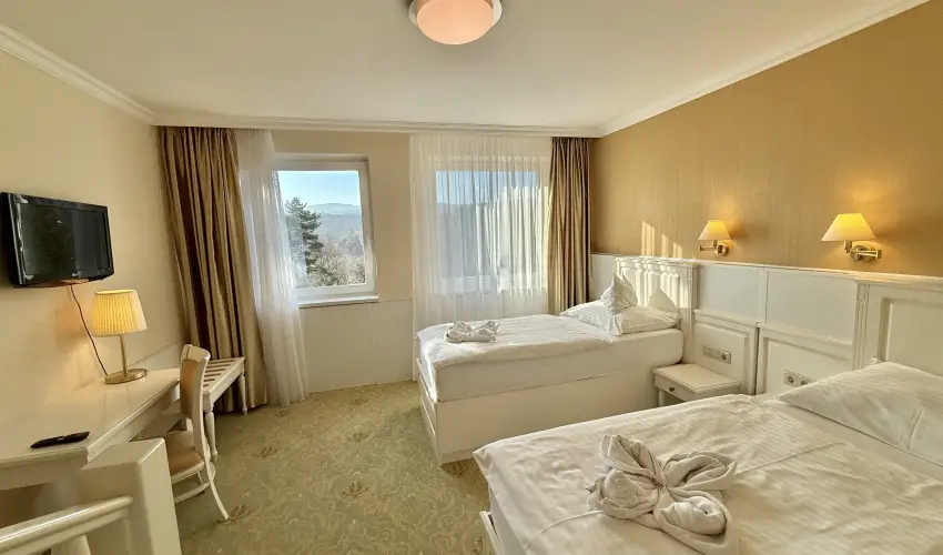 Calimbra Konferencia & Wellness Hotel Miskolctapolca - Nyugdjas kedvezmnyes r reggelis elltssal (1 jtl)