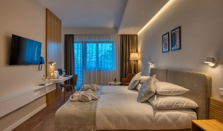 Cardoner Hotel Pilisszentkereszt - vindt Szllsvadszat Dobogkn (1 jtl)