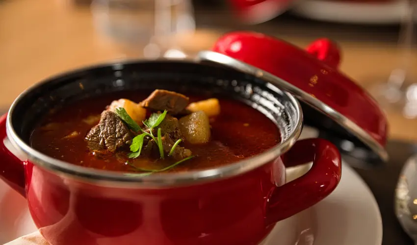 Cardoner Hotel Pilisszentkereszt - vindt Szllsvadszat Dobogkn (1 jtl)