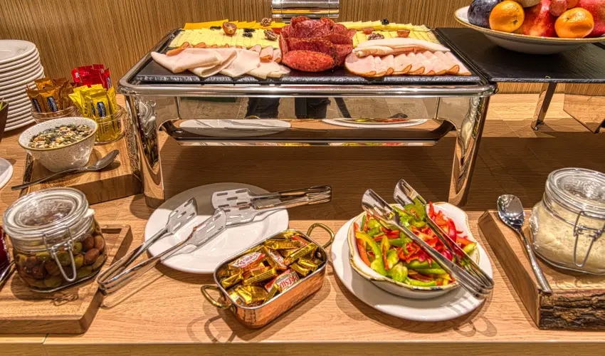 Cardoner Hotel Pilisszentkereszt - vindt Szllsvadszat Dobogkn (1 jtl)