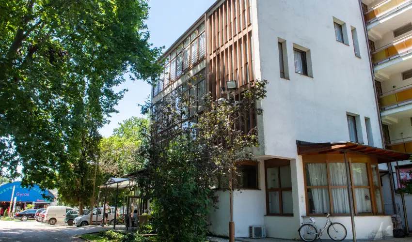 CE Napf�ny Hotel  Si�fok - Napf�nyes balatoni pihen�s (1 �jt�l)