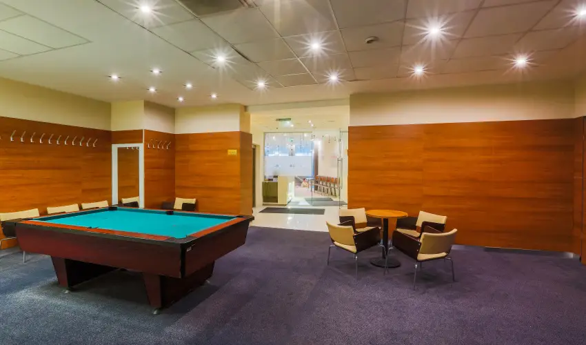 CE Plaza Hotel Si�fok - Nyer� p�ros h�tv�ge Zolt�n Erik�val (2 �jszaka)