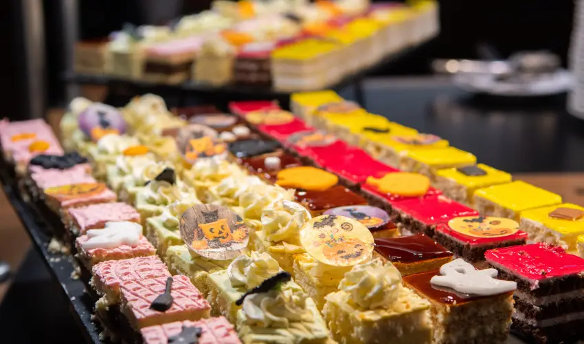 CE Plaza Hotel Si�fok - Nyer� p�ros h�tv�ge Zolt�n Erik�val (2 �jszaka)