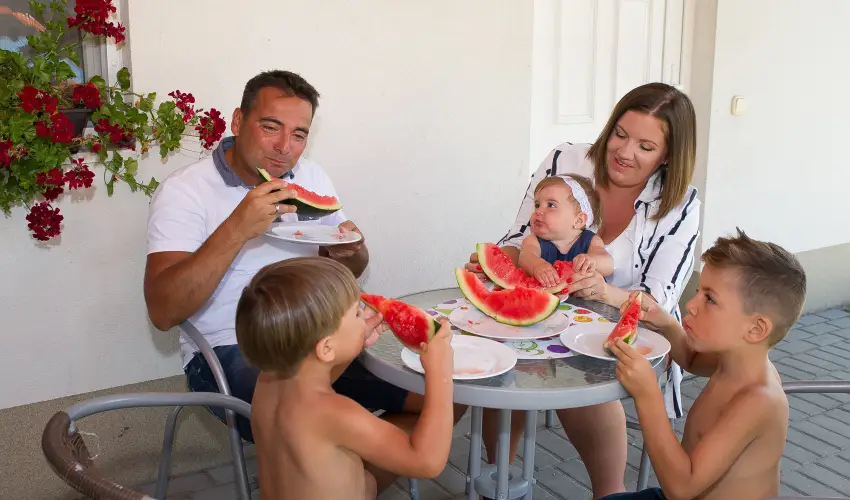 Cegldfrd Apartmanpark s Kemping Cegld - Htvgi ajnlat Cegldfrdbe, jszakai frdzssel (min. 2 j)