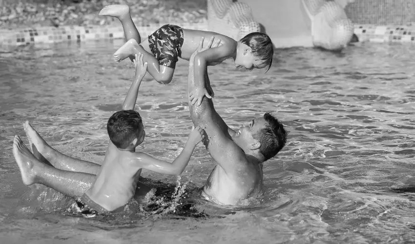 Cegl�df�rd� Apartmanpark �s Kemping Cegl�d - Nyugd�jas kedvezm�nyes �r f�rd�bel�p�vel (min. 2 �j)