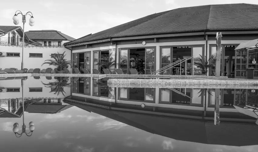 Cegl�df�rd� Apartmanpark �s Kemping Cegl�d - Nyugd�jas kedvezm�nyes �r f�rd�bel�p�vel (min. 2 �j)