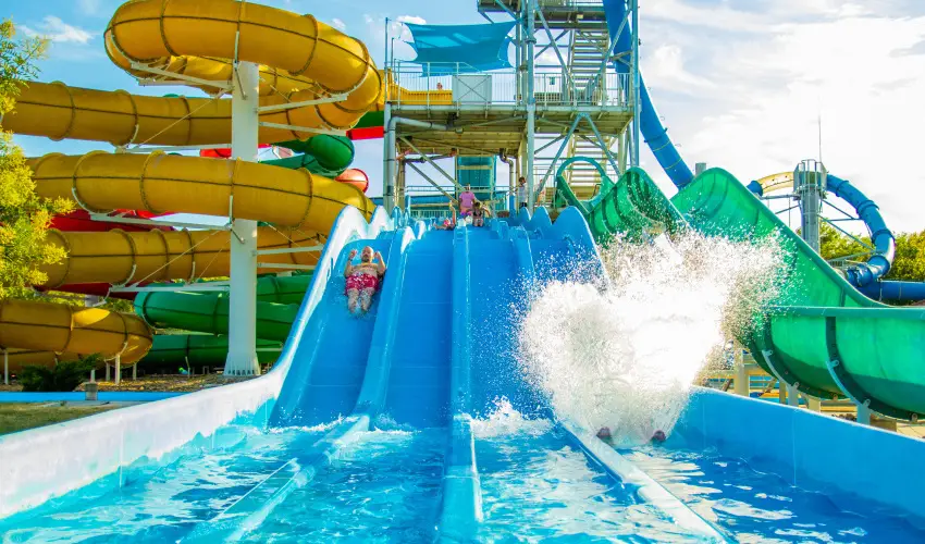 Cegldfrd Apartmanpark s Kemping Cegld - Htvgi ajnlat Cegldfrdbe, jszakai frdzssel (min. 2 j)