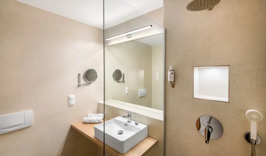 Club Tihany Hotel Tihany - Nyugdíjas kedvezményes árak félpanziós ellátással (1 éjtől)