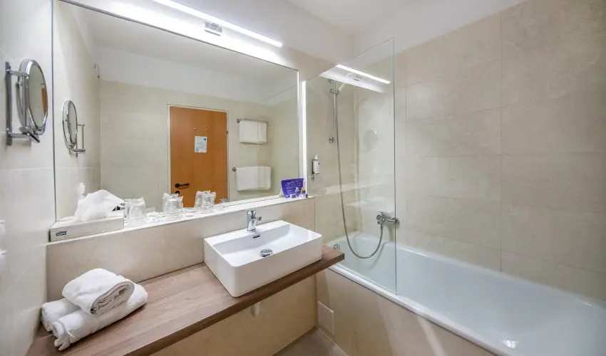 Club Tihany Hotel Tihany - Nyugdíjas kedvezményes árak félpanziós ellátással (1 éjtől)