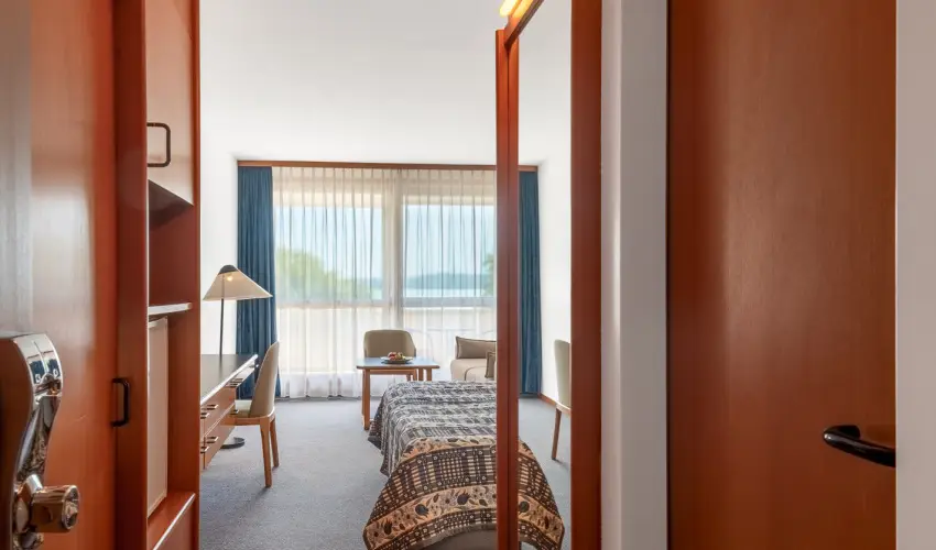 Club Tihany Hotel Tihany - Nyugdíjas kedvezményes árak félpanziós ellátással (1 éjtől)