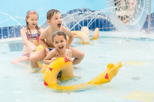 Colosseum Wellness Hotel - Nyugd�jas kedvezm�nyes �r f�lpanzi�val