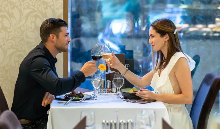 Colosseum Wellness Hotel Mrahalom - Nyugdjas kedvezmnyes r flpanzival (1 jtl)