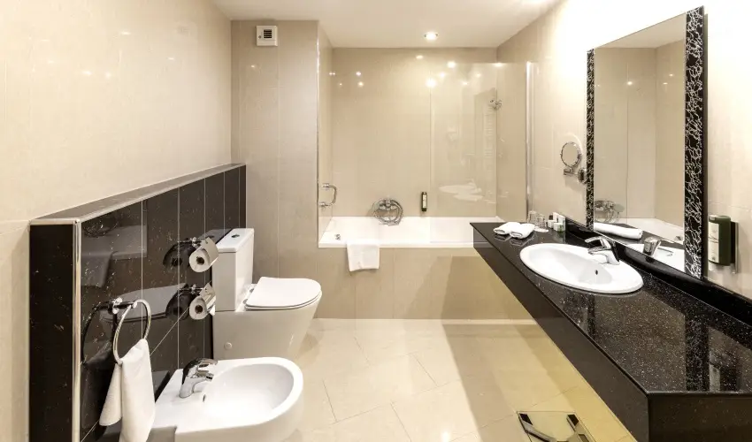 Colosseum Wellness Hotel Mrahalom - Nyugdjas kedvezmnyes r flpanzival (1 jtl)