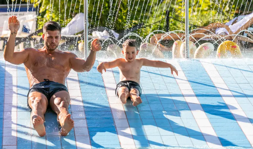 Colosseum Wellness Hotel Mrahalom - Nyugdjas kedvezmnyes r flpanzival (1 jtl)