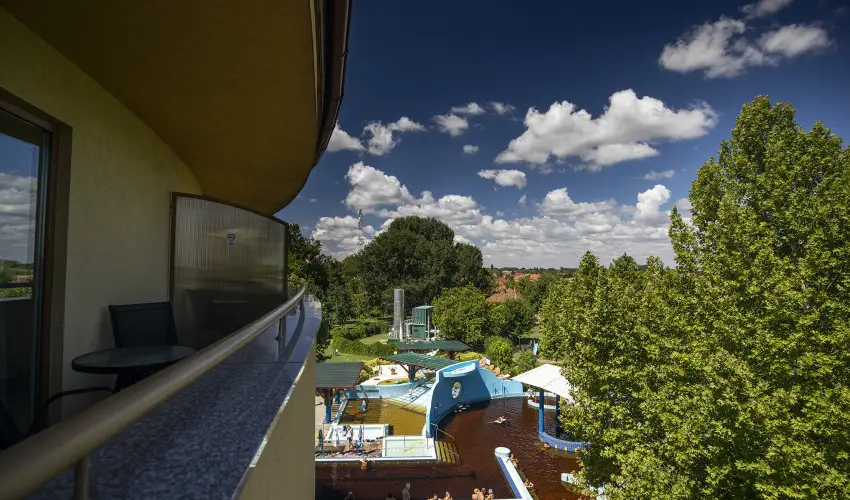 Colosseum Wellness Hotel Mrahalom - Nyugdjas kedvezmnyes r flpanzival (1 jtl)