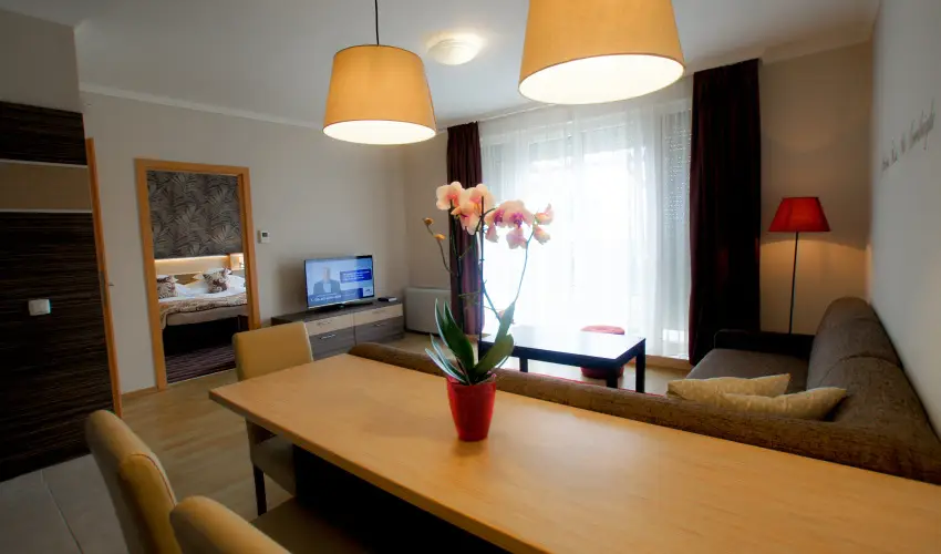 Solaris Apartman & Resort Cserkeszőlő - Nyugdíjas kedvezményes árak önellátással (1 éjtől)
