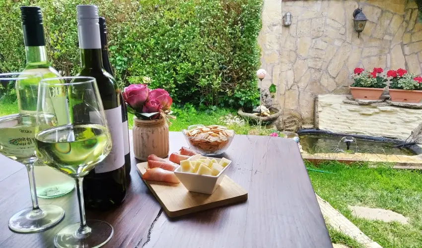 Csobog Vendghz Eger - Legjobb r nelltssal (1 jtl)