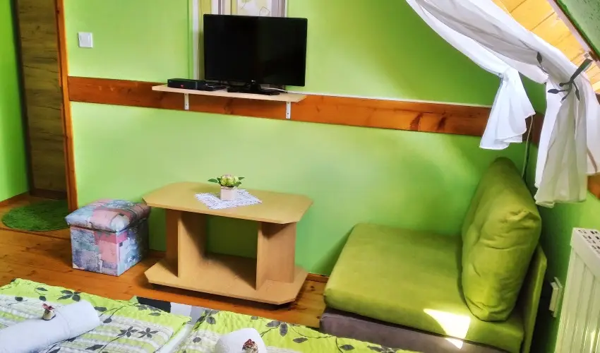 Csobog Vendghz Eger - Legjobb r nelltssal (1 jtl)