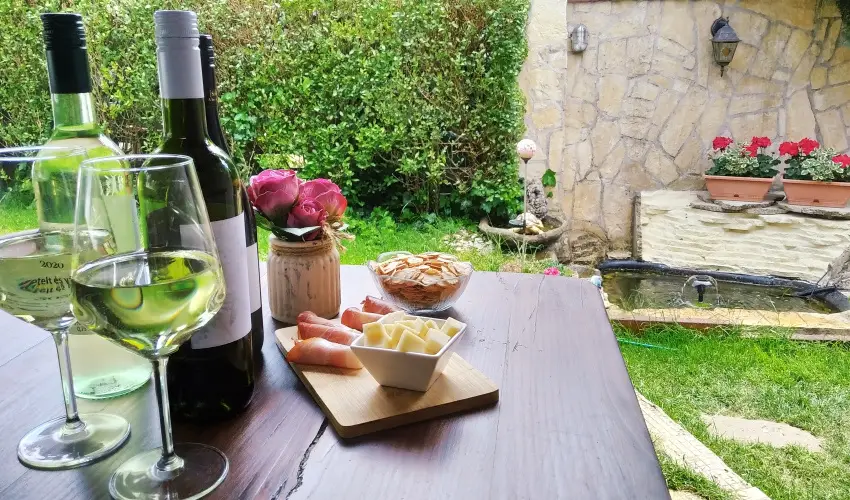 Csobog Vendghz Eger - Legjobb r nelltssal (1 jtl)