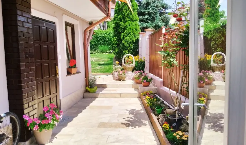 Csobog Vendghz Eger - Legjobb r nelltssal (1 jtl)