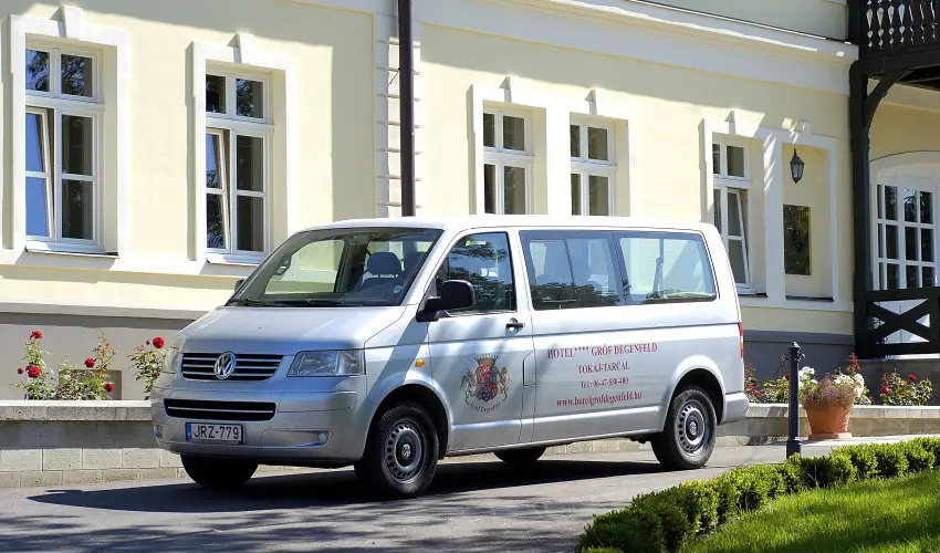 gróf Degenfeld Kastélyszálló Tarcal - Nyugdíjas kedvezményes árak reggelis ellátással (1 éjtől)