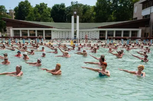 �gerliget Vend�gh�z - Hark�nyi �d�l�s nyugd�jasoknak (min. 3 �j)