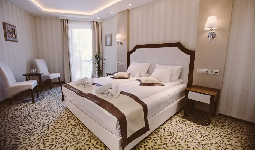 Elixr Medical Wellness Hotel Mrahalom - Nyugdjas kedvezmnyes r flpanzival, frdhasznlattal (1 jtl)