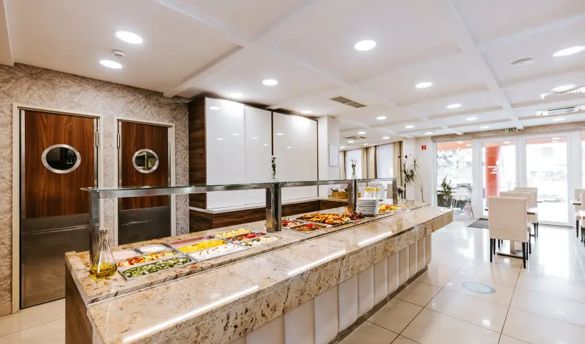 Elixr Medical Wellness Hotel Mrahalom - Nyugdjas kedvezmnyes r flpanzival, frdhasznlattal (1 jtl)