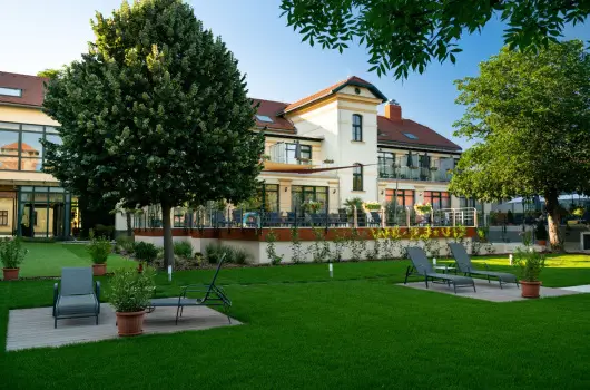 Elizabeth Hotel - Nyugdjas kedvezmnyes rak bfreggelivel (1 jtl)